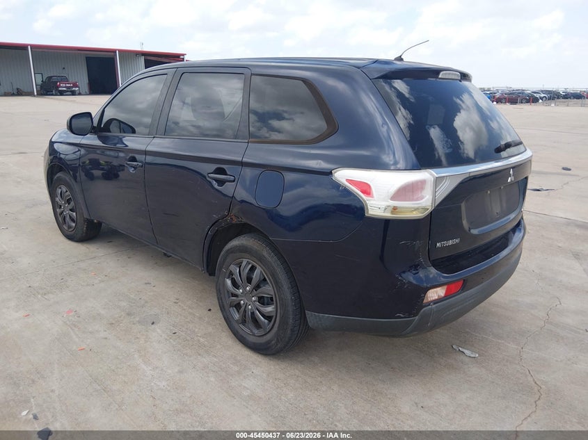 2014 Mitsubishi Outlander VIN JA4AD2A35EZ017211 IAAI salvage auction — NORMAL WEAR, Clear (Montana), sold $625 on 2026-07-17 (photo 3)