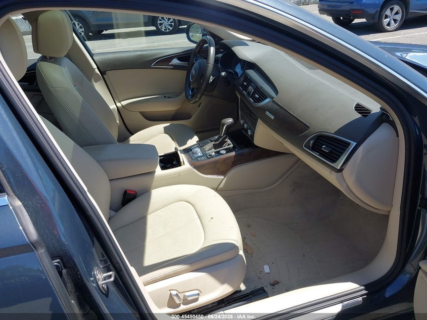 2016 Audi A6 VIN WAUFGAFCXGN054803 IAAI salvage auction — NORMAL WEAR, Clear (New Jersey), sold $2,550 on 2026-07-27 (photo 5)