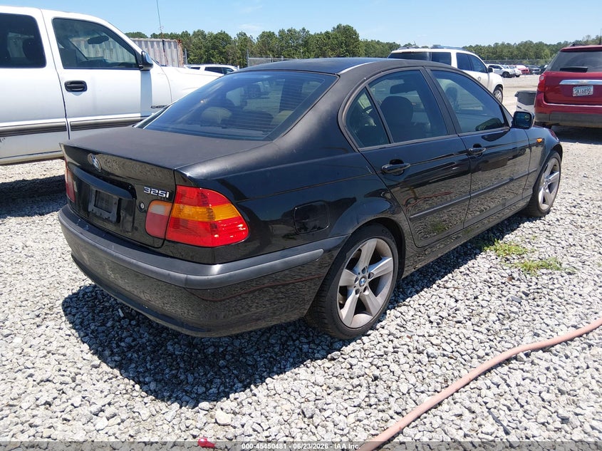 2005 BMW 3 series VIN WBAEV33475KL64917 IAAI salvage auction — NORMAL WEAR, Repossession Paperwork (Georgia), sold $550 on 2026-07-31 (photo 4)