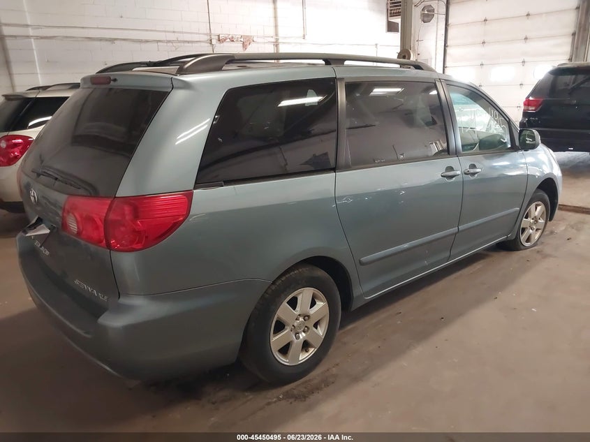 2006 Toyota Sienna VIN 5TDZA22C56S559329 IAAI salvage auction — NORMAL WEAR, Clear (Minnesota), sold $425 on 2026-07-29 (photo 4)