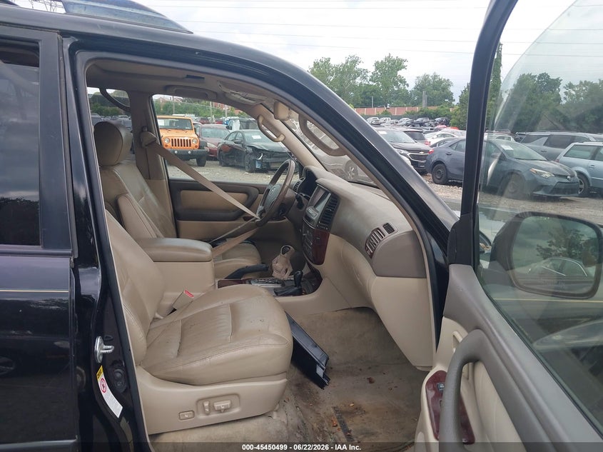2007 Toyota Land cruiser VIN JTEHT05J772111473 IAAI salvage auction — NORMAL WEAR, Clear (Pennsylvania), sold $7,550 on 2026-07-31 (photo 5)