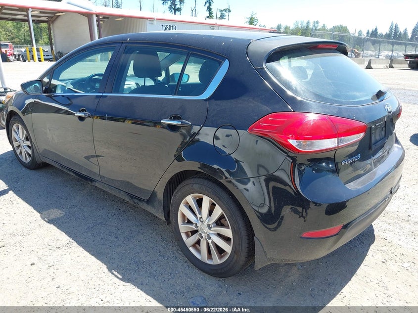 2015 Kia Forte VIN KNAFX5A8XF5300290 IAAI salvage auction — NORMAL WEAR, Clear (Washington), sold $450 on 2026-07-22 (photo 3)