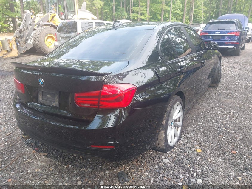 2018 BMW 3er VIN WBA8A3C5XJA489654 IAAI salvage auction — LEFT REAR, Salvage Title, sold $4,300 on 2026-08-18 (photo 4)