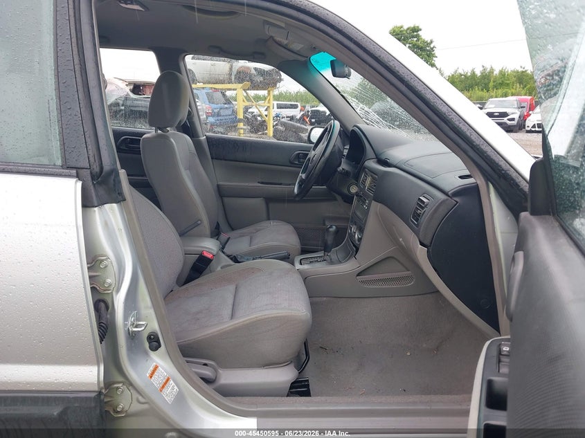 2004 Subaru Forester VIN JF1SG63634H711065 IAAI salvage auction — LEFT SIDE, Salvage (Pennsylvania), sold $25 on 2026-07-08 (photo 5)