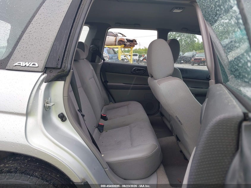 2004 Subaru Forester VIN JF1SG63634H711065 IAAI salvage auction — LEFT SIDE, Salvage (Pennsylvania), sold $25 on 2026-07-08 (photo 8)