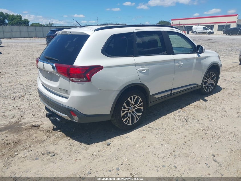 2016 Mitsubishi Outlander VIN JA4AD3A33GZ034291 IAAI salvage auction — NORMAL WEAR, Clear (Georgia), sold $1,300 on 2026-07-20 (photo 4)
