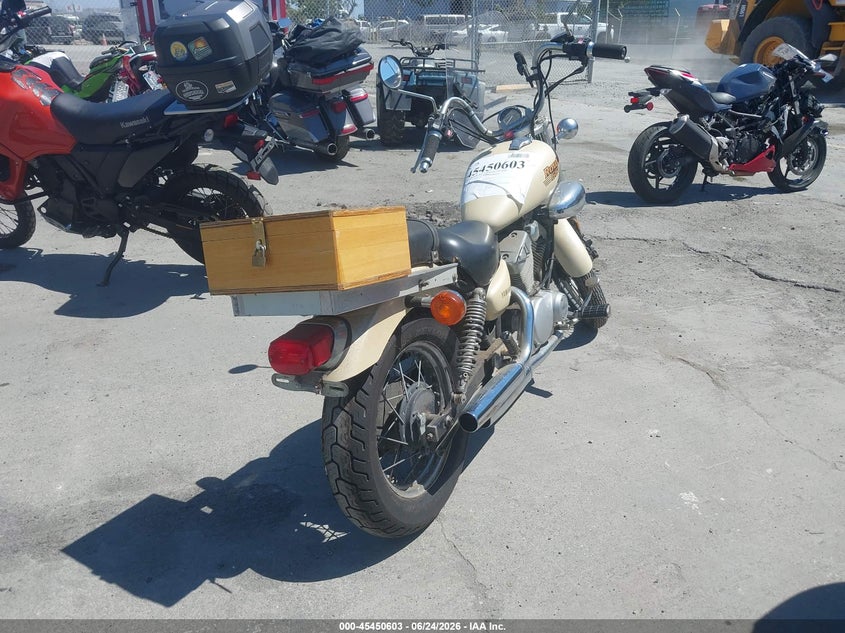 1988 Yamaha Xv VIN JYA3BGC05JA000496 IAAI salvage auction — NORMAL WEAR, Clear - Dealer Only (California), sold $50 on 2026-07-06 (photo 4)