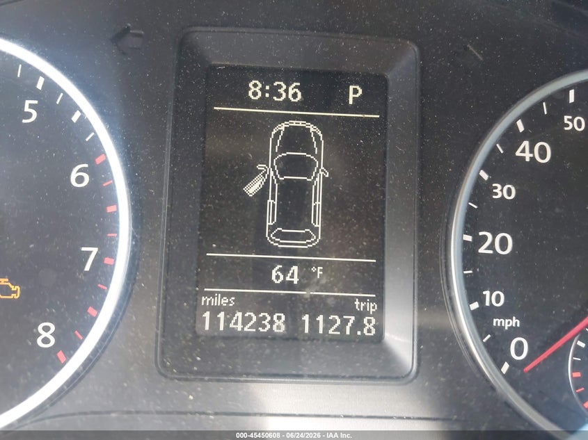 2012 Volkswagen Tiguan VIN WVGAV7AXXCW578582 IAAI salvage auction — NORMAL WEAR, Clear (New Jersey), sold $400 on 2026-07-23 (photo 7)