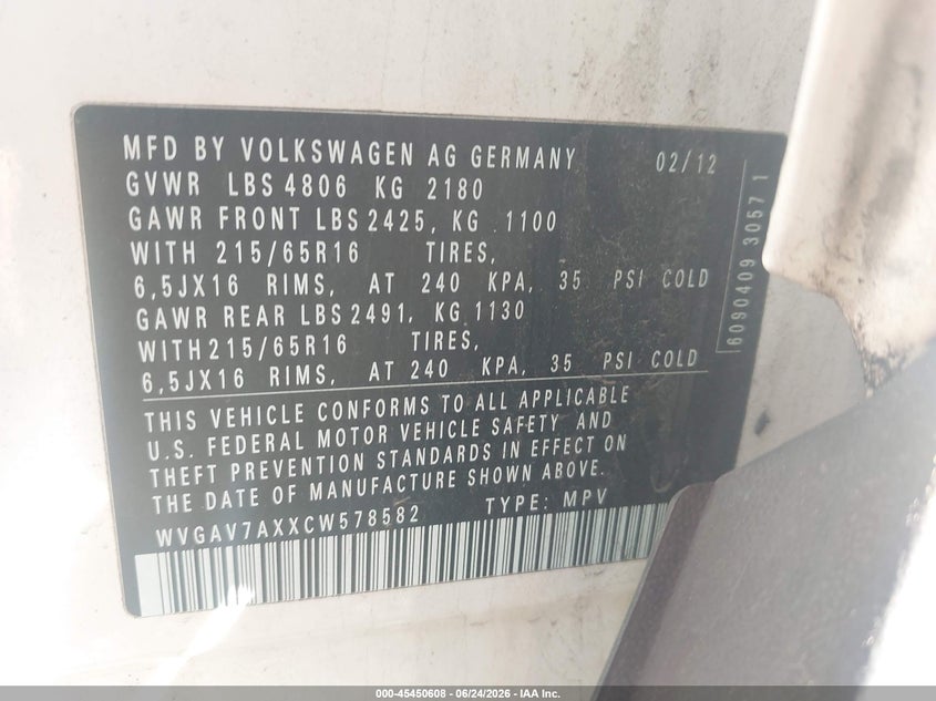 2012 Volkswagen Tiguan VIN WVGAV7AXXCW578582 IAAI salvage auction — NORMAL WEAR, Clear (New Jersey), sold $400 on 2026-07-23 (photo 9)