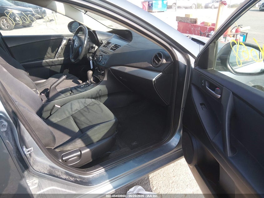 2012 Mazda 3 VIN JM1BL1UF9C1529739 IAAI salvage auction — RIGHT FRONT, Salvage (Missouri), sold $25 on 2026-07-30 (photo 5)