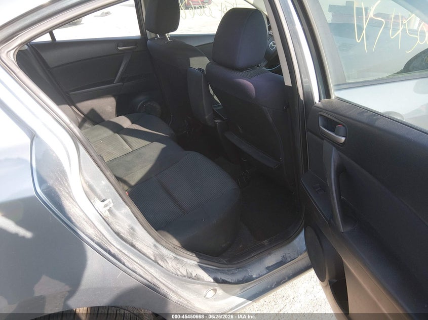 2012 Mazda 3 VIN JM1BL1UF9C1529739 IAAI salvage auction — RIGHT FRONT, Salvage (Missouri), sold $25 on 2026-07-30 (photo 8)