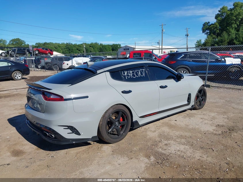 2018 Kia Stinger VIN KNAE55LC9J6030488 IAAI salvage auction — FRONT END, Salvage Title, sold $4,300 on 2026-07-29 (photo 4)