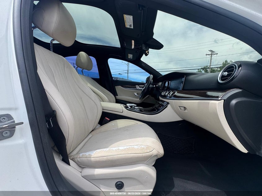 2018 Mercedes-benz E-class VIN WDDZF4JB8JA371390 IAAI salvage auction — UNKNOWN, Enterprise Vehicles Clear Only (Florida), sold $5,000 on 2026-07-11 (photo 5)