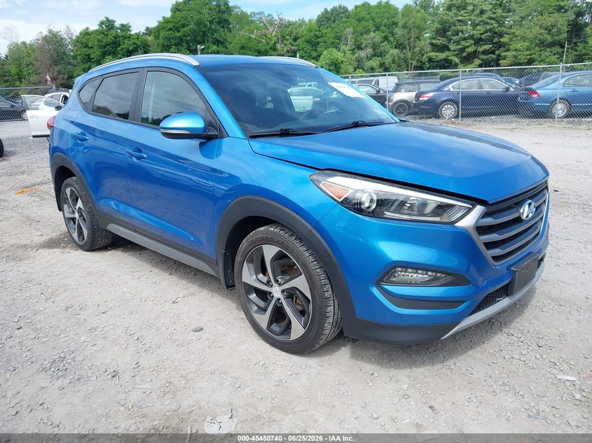 2017 Hyundai Tucson VIN KM8J3CA28HU334841 IAAI salvage auction — LEFT FRONT, Mv-907A (New York), sold $3,900 on 2026-07-14 (photo 1)