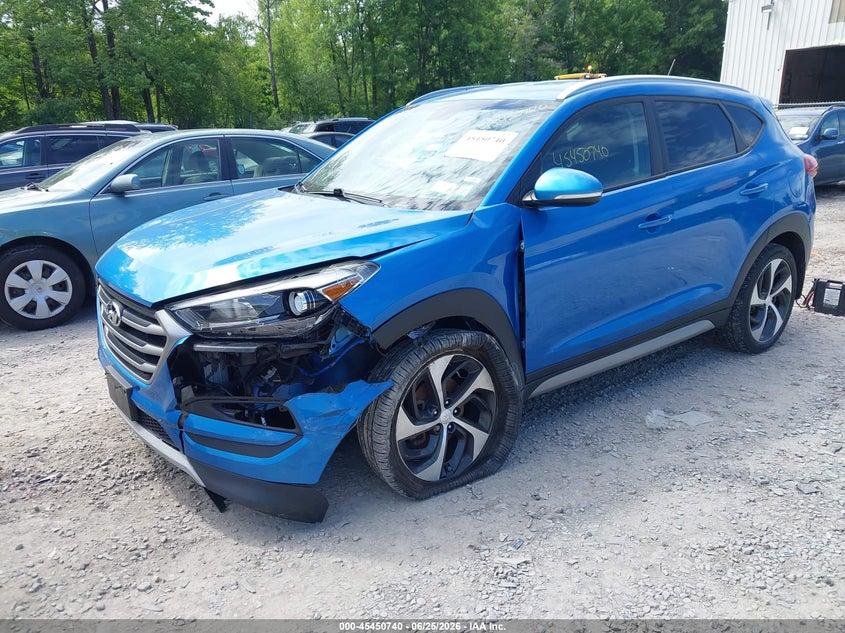 2017 Hyundai Tucson VIN KM8J3CA28HU334841 IAAI salvage auction — LEFT FRONT, Mv-907A (New York), sold $3,900 on 2026-07-14 (photo 2)