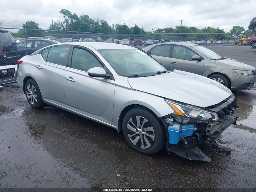 2020 Nissan Altima VIN 1N4BL4BV7LC166136 IAAI salvage auction — SIDE, Salvage (Virginia), sold $2,000 on 2026-07-17 (photo 1)