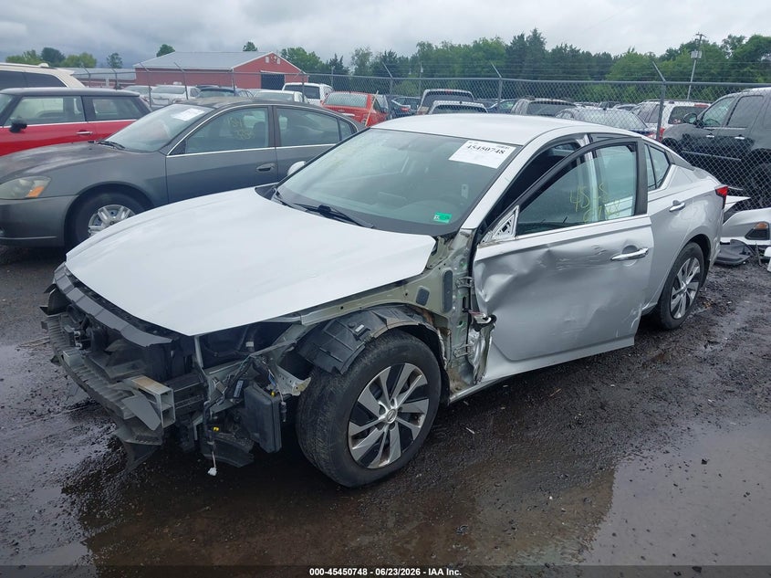 2020 Nissan Altima VIN 1N4BL4BV7LC166136 IAAI salvage auction — SIDE, Salvage (Virginia), sold $2,000 on 2026-07-17 (photo 2)