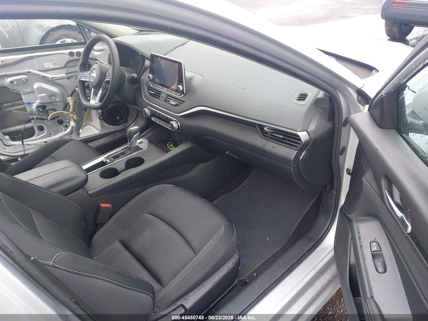 2020 Nissan Altima VIN 1N4BL4BV7LC166136 IAAI salvage auction — SIDE, Salvage (Virginia), sold $2,000 on 2026-07-17 (photo 5)