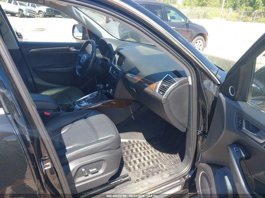 2017 Audi Q5 VIN WA1L2AFP8HA049898 IAAI salvage auction — HAIL, Clear (Wisconsin), sold $2,775 on 2026-07-09 (photo 5)