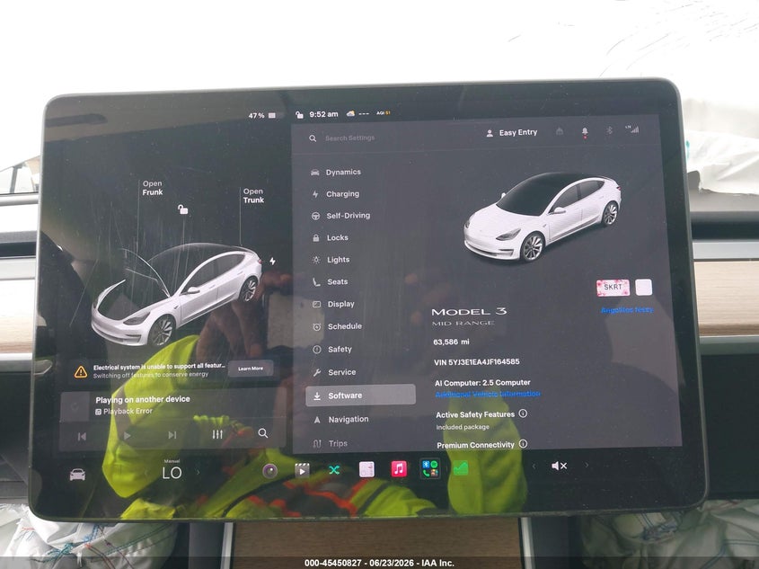2018 Tesla Model 3 VIN 5YJ3E1EA4JF164585 IAAI salvage auction — RIGHT FRONT, Salvage Title, sold $4,550 on 2026-07-27 (photo 7)