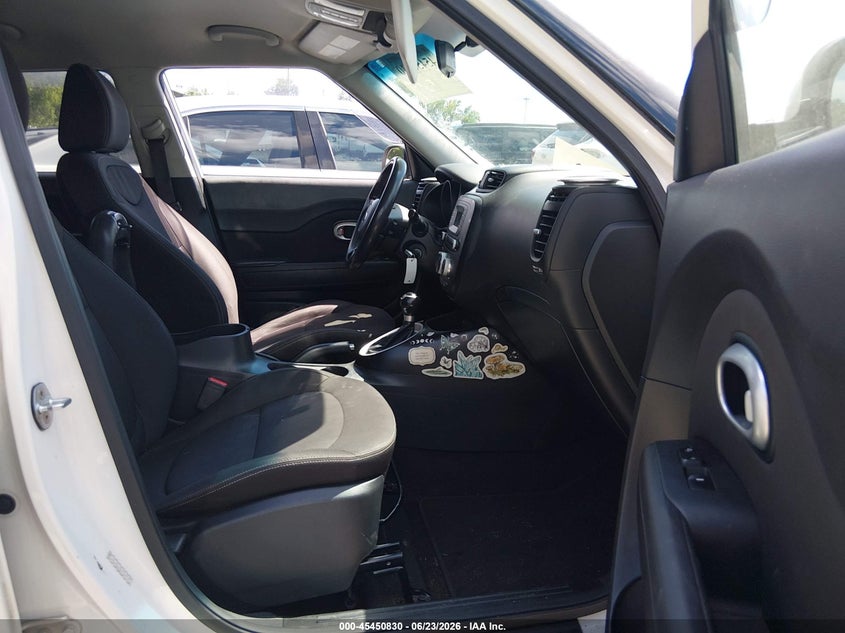 2016 Kia Soul VIN KNDJN2A20G7354703 IAAI salvage auction — NORMAL WEAR, Clear (Tennessee), sold $1,925 on 2026-07-16 (photo 5)