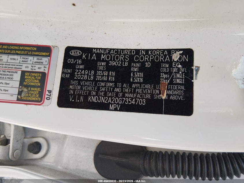 2016 Kia Soul VIN KNDJN2A20G7354703 IAAI salvage auction — NORMAL WEAR, Clear (Tennessee), sold $1,925 on 2026-07-16 (photo 9)