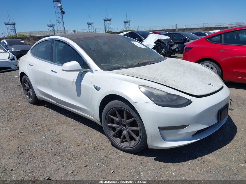 2018 Tesla Model 3 VIN 5YJ3E1EA4JF039862 IAAI salvage auction — ELECTRICAL, Salvage Title, sold $5,750 on 2026-07-22 (photo 1)