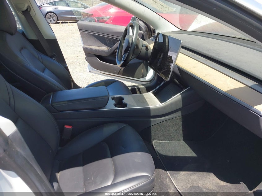 2018 Tesla Model 3 VIN 5YJ3E1EA4JF039862 IAAI salvage auction — ELECTRICAL, Salvage Title, sold $5,750 on 2026-07-22 (photo 5)