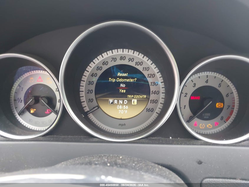 2012 Mercedes-benz C-klasse VIN WDDGF4HBXCR210234 IAAI salvage auction — NORMAL WEAR, Salvage Title, sold $225 on 2026-07-29 (photo 7)