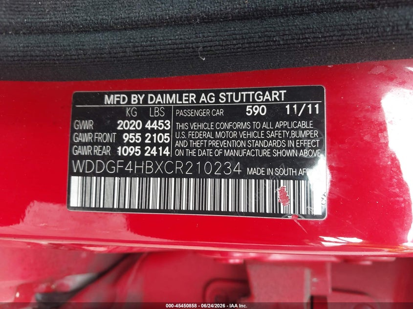 2012 Mercedes-benz C-klasse VIN WDDGF4HBXCR210234 IAAI salvage auction — NORMAL WEAR, Salvage Title, sold $225 on 2026-07-29 (photo 9)