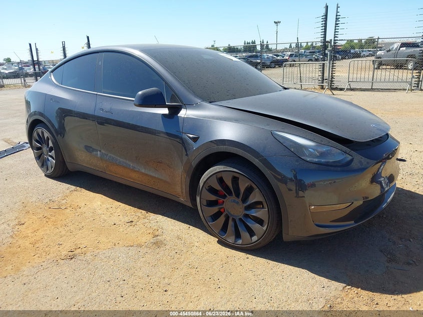 2024 Tesla Model y VIN 7SAYGDEF3RF129855 IAAI salvage auction — LEFT FRONT, Salvage Title, sold $20,100 on 2026-07-22 (photo 1)