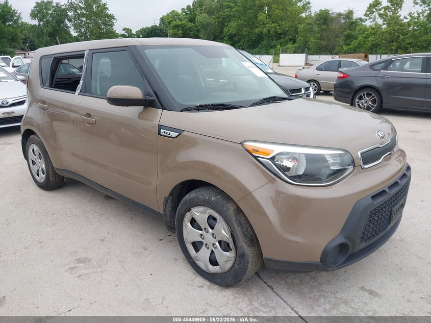 2015 Kia Soul VIN KNDJN2A25F7222941 IAAI salvage auction — NORMAL WEAR, Clear (Missouri), sold $800 on 2026-07-14 (photo 1)