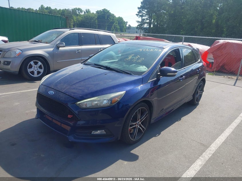 2016 Ford Focus st VIN 1FADP3L90GL249955 IAAI salvage auction — NORMAL WEAR, Clear (North Carolina), sold $1,250 on 2026-07-08 (photo 2)