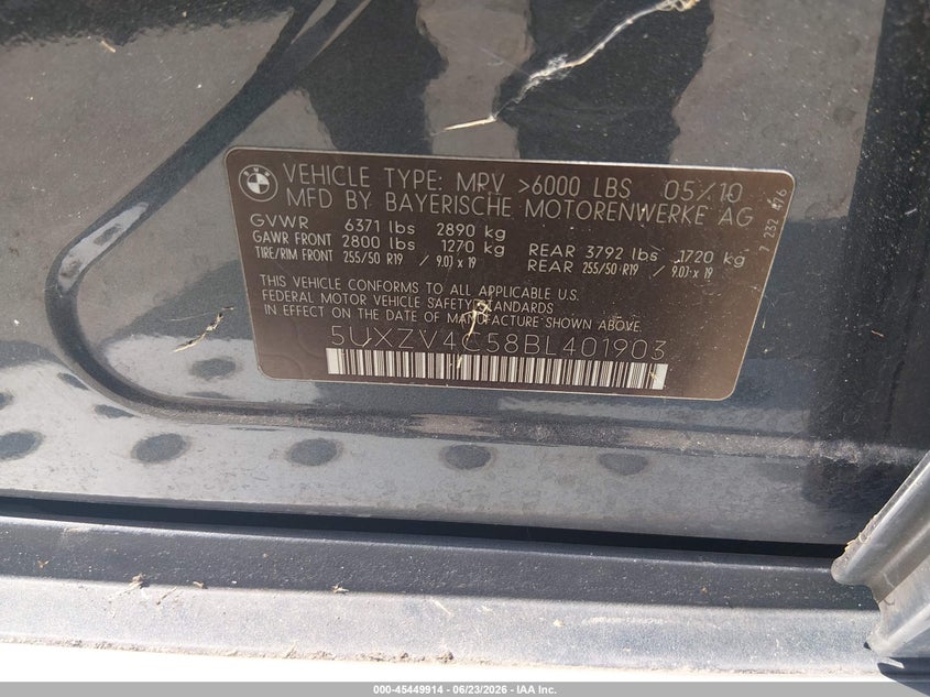 2011 BMW X5 VIN 5UXZV4C58BL401903 IAAI salvage auction — WATER/FLOOD, Salvage (Texas), sold $525 on 2026-07-24 (photo 9)