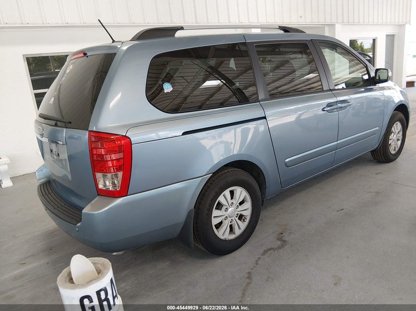 2012 Kia SEDONA VIN KNDMG4C77C6446399 IAAI salvage auction — NORMAL WEAR, Clear (Florida), sold $650 on 2026-07-08 (photo 4)