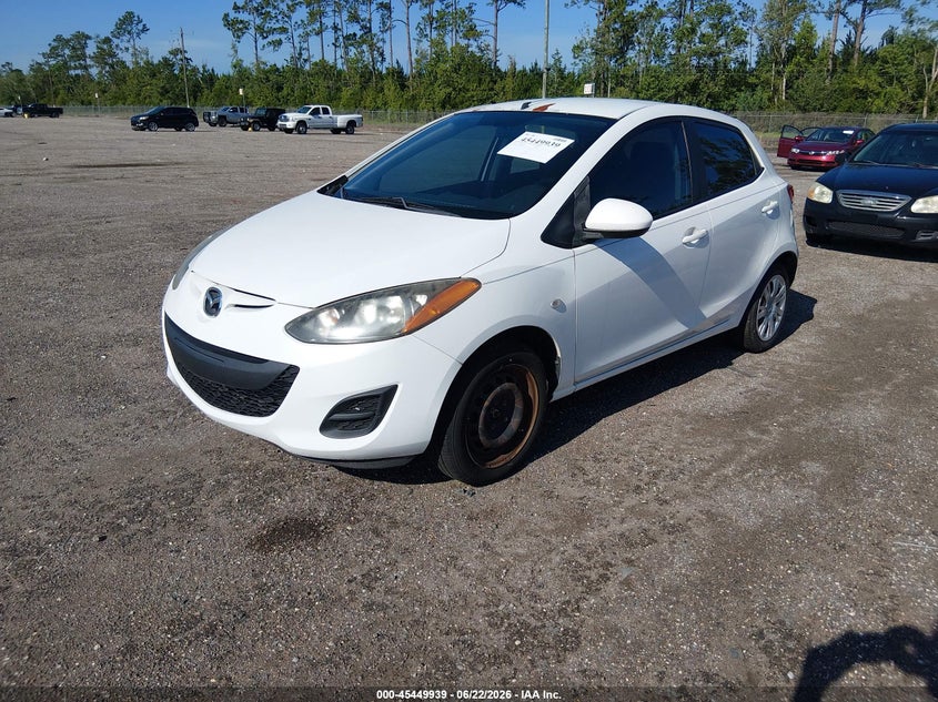 2011 Mazda 2 VIN JM1DE1HY6B0126210 IAAI salvage auction — NORMAL WEAR, Clear (Florida), sold $600 on 2026-07-28 (photo 2)