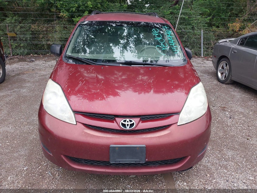 2006 Toyota Sienna VIN 5TDZA23C96S469762 IAAI salvage auction — NORMAL WEAR, Clear (Indiana), sold $650 on 2026-07-15 (photo 6)