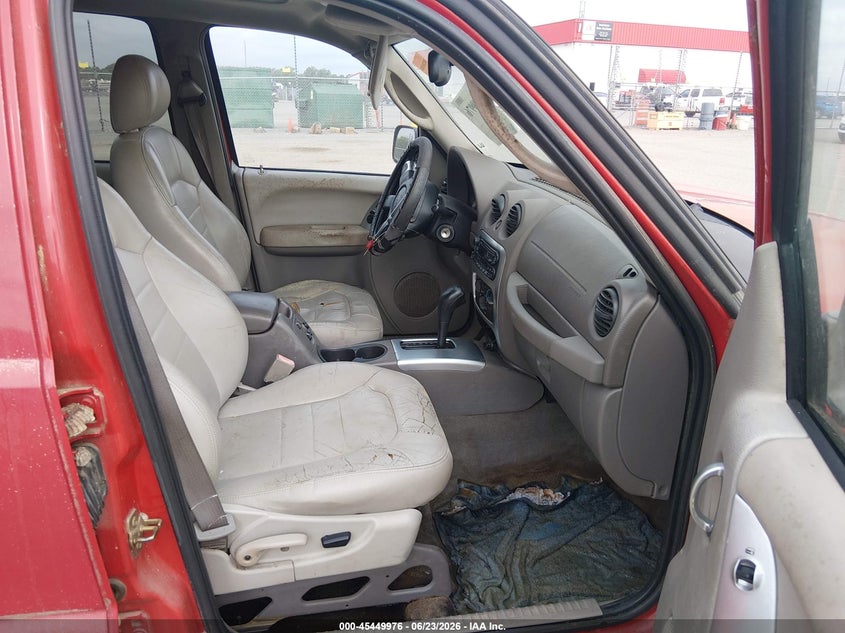 2004 Jeep Liberty (north america) VIN 1J4GK58K84W209401 IAAI salvage auction — NORMAL WEAR, Clear (Arkansas), sold $400 on 2026-07-09 (photo 5)