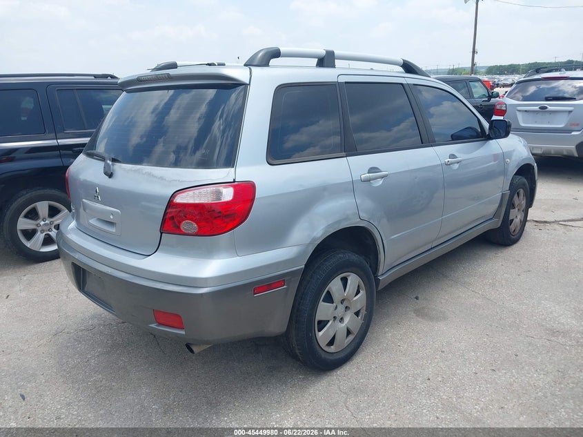 2006 Mitsubishi Outlander VIN JA4LZ31F26U037652 IAAI salvage auction — NORMAL WEAR, Original (Texas), sold $275 on 2026-07-27 (photo 4)