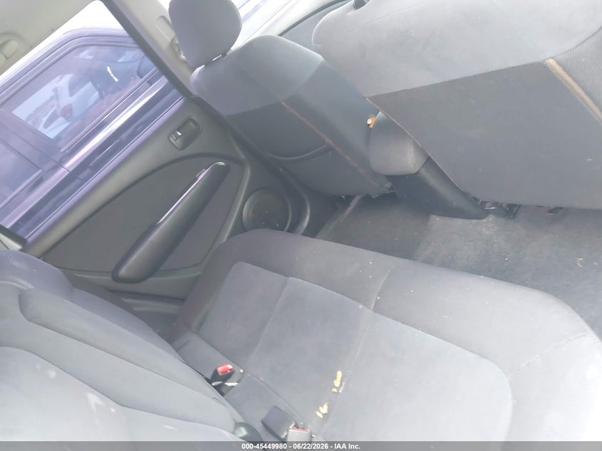 2006 Mitsubishi Outlander VIN JA4LZ31F26U037652 IAAI salvage auction — NORMAL WEAR, Original (Texas), sold $275 on 2026-07-27 (photo 8)
