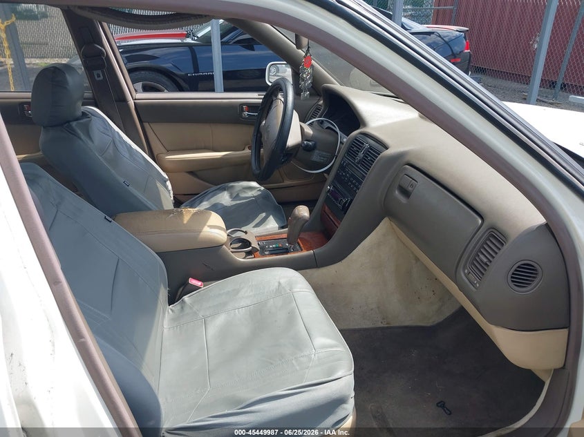 1991 Lexus Ls VIN JT8UF11E0M0079996 IAAI salvage auction — NORMAL WEAR, Clear (Arizona), sold $250 on 2026-07-06 (photo 5)