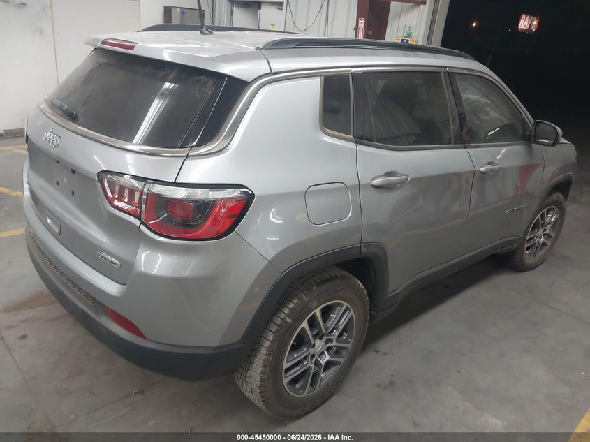 2017 Jeep Compass VIN 3C4NJDBB0HT616840 IAAI salvage auction — FRONT END, Salvage Title, sold $1,150 on 2026-07-10 (photo 4)