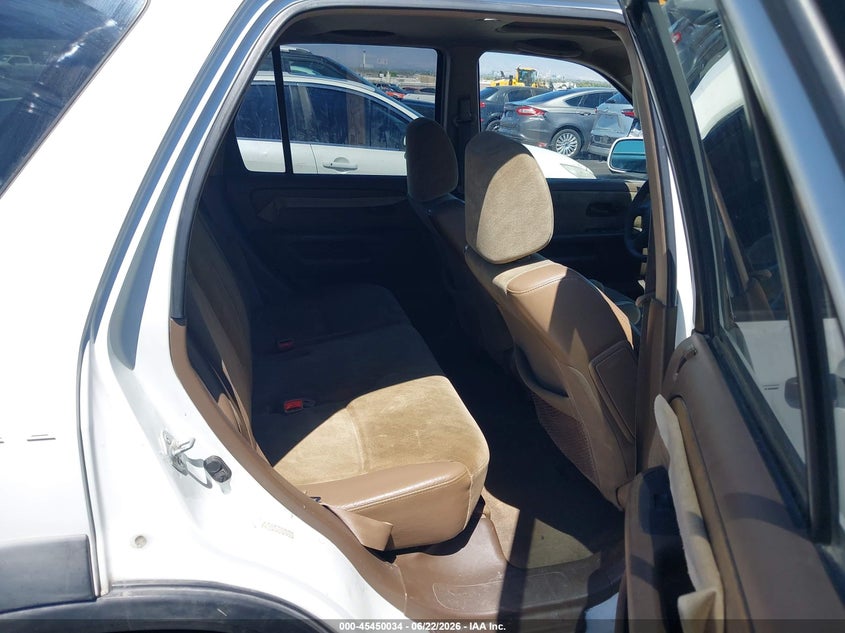 2002 Honda Cr-v VIN JHLRD78832C043265 IAAI salvage auction — NORMAL WEAR, Clear (Nevada), sold $1,175 on 2026-07-10 (photo 8)