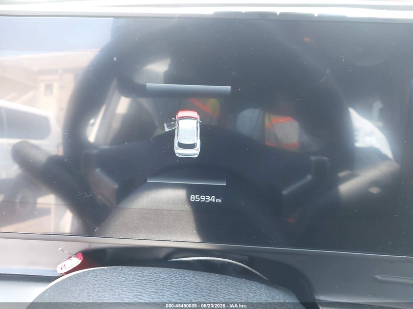 2023 Kia Sportage VIN KNDPVCAG0P7018612 IAAI salvage auction — RIGHT FRONT, Salvage Title, sold $8,600 on 2026-07-27 (photo 7)