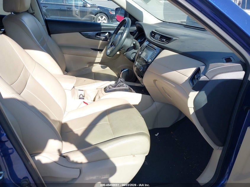 2017 Nissan Rogue VIN KNMAT2MT9HP534855 IAAI salvage auction — NORMAL WEAR, Clear (Florida), sold $1,375 on 2026-07-29 (photo 5)