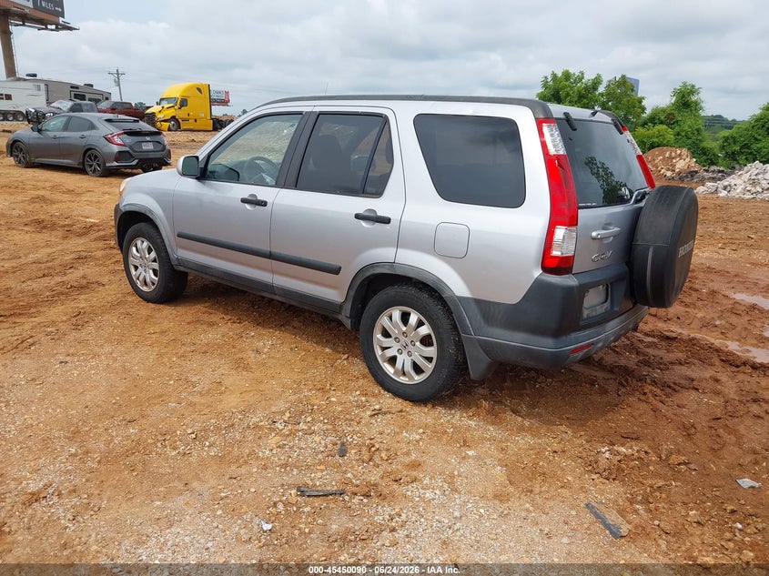 2005 Honda Cr-v VIN JHLRD78845C060564 IAAI salvage auction — NORMAL WEAR, Clear (Missouri), sold $600 on 2026-07-20 (photo 3)