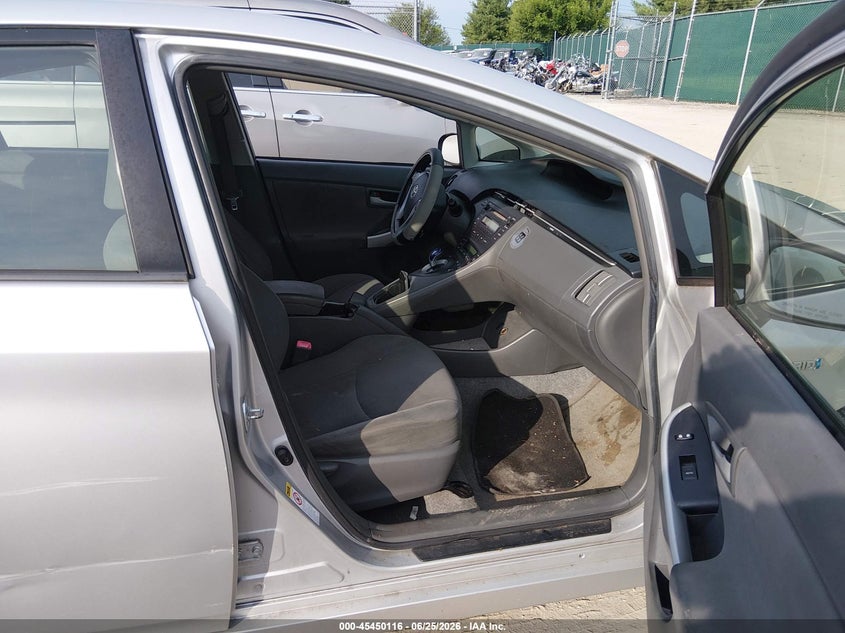 2010 Toyota Prius VIN JTDKN3DU9A5118755 IAAI salvage auction — NORMAL WEAR, Original (Kentucky), sold $975 on 2026-07-06 (photo 5)