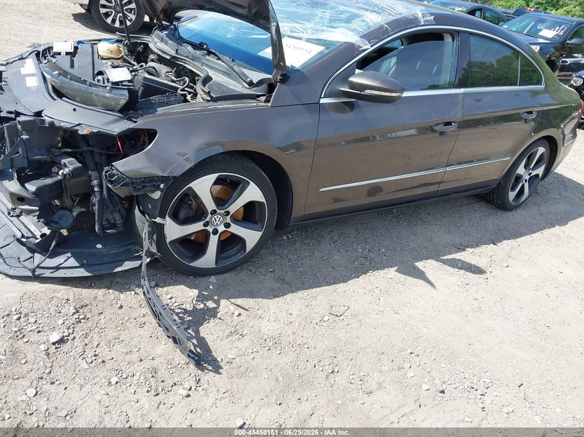 2013 Volkswagen Passat cc VIN WVWBP7ANXDE519766 IAAI salvage auction — FRONT END, Salvage Title, sold $250 on 2026-08-19 (photo 2)