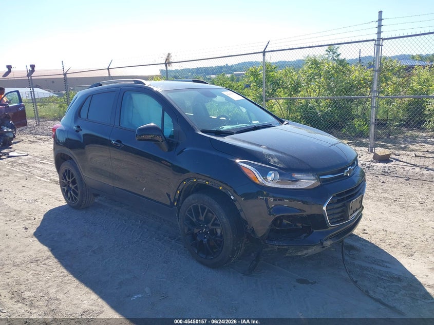 2022 Chevrolet Trax VIN KL7CJPSM8NB562501 IAAI salvage auction — RIGHT FRONT, Salvage Title, sold $4,750 on 2026-07-21 (photo 1)