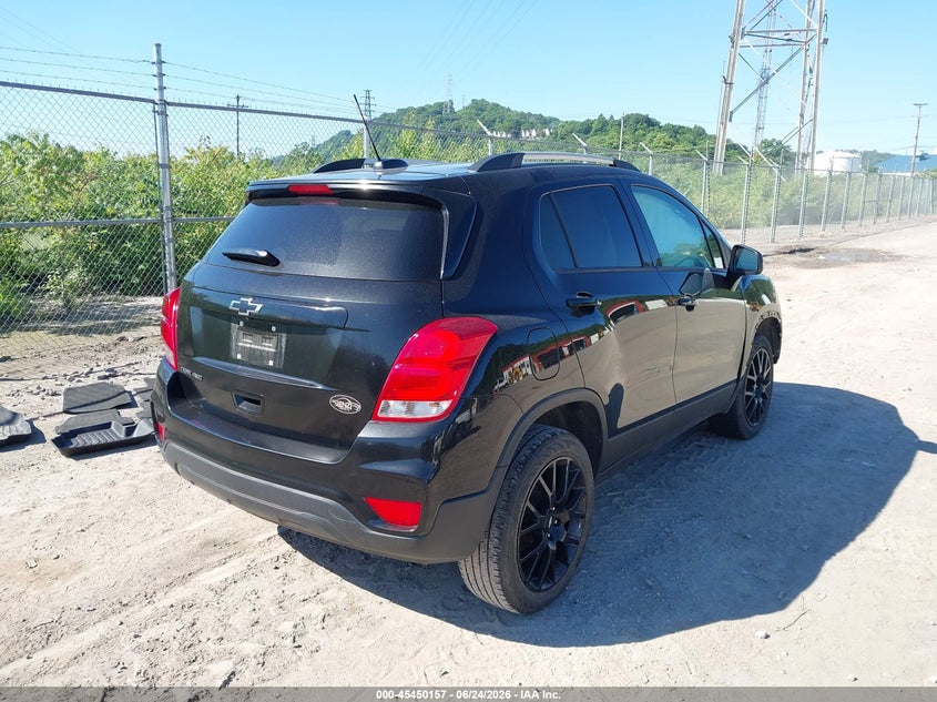 2022 Chevrolet Trax VIN KL7CJPSM8NB562501 IAAI salvage auction — RIGHT FRONT, Salvage Title, sold $4,750 on 2026-07-21 (photo 4)